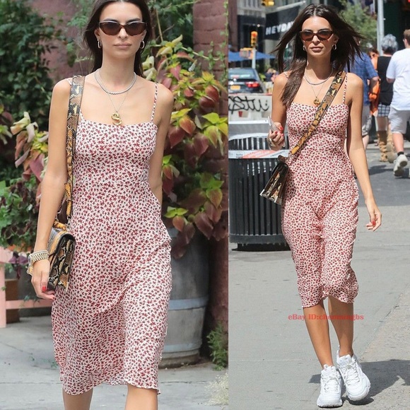 Réalisation par THE AMELIA in Nudité - Picture 1 of 8